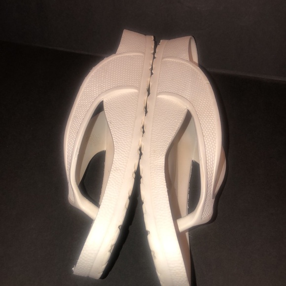 Birkenstock Honolulu White Flip Flop Sandals - Picture 3 of 7